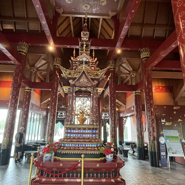 Perfect blend of tradition & modernity 