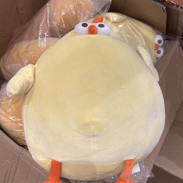 濛仔在越南餐廳相遇企鵝朋友🐧
