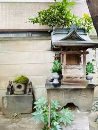 【東京都/銀杏岡八幡神社】「錦秋詣」金色の銀杏