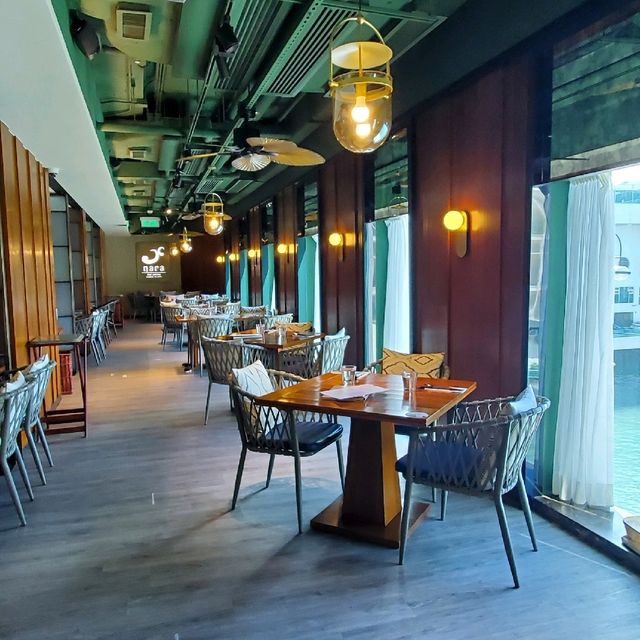 尖沙咀海景高級泰菜館