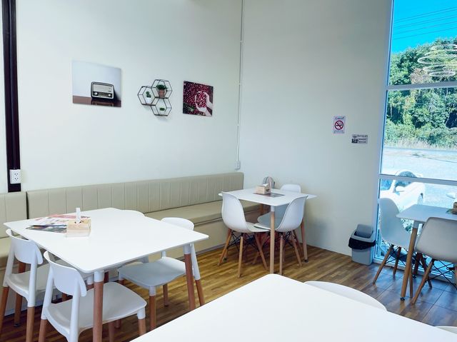 Good View Cafe @กังหันลมมุกดาหาร