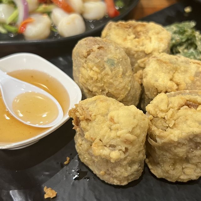 อาการจีน-ไทย ภัตตาคารเล่งหงษ์นครสวรรค์
