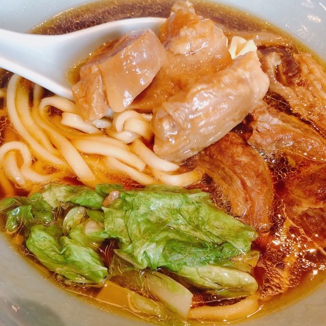 暑假開始🎓畢業季吃喝📍 Lobby Lounge 台北喜來登大飯店 - 大廳酒吧 THE LOUNGE