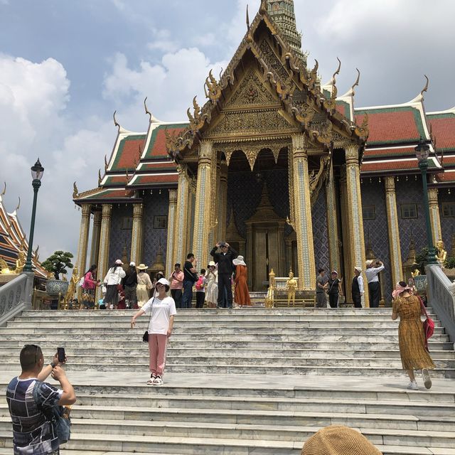 タイ旅行　一度は王宮を訪れてみよう