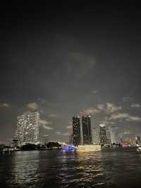 ขึ้นชิงช้าชมวิวเจ้าพระยามุมสูงที่ Asiatique 