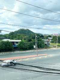 โรงแรมน่าพัก สไตล์มินิมอล ในเมืองอุทัย