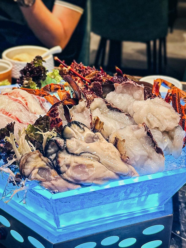 淥烚年代｜豐盛火鍋四人套餐🔥推薦龍蝦海鮮拼盤