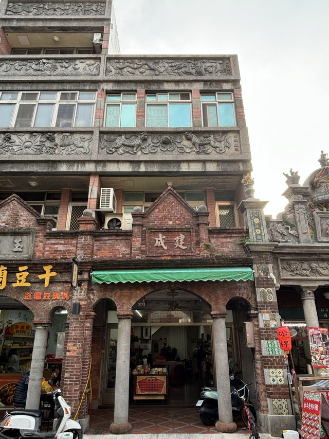 ช้อป ชิม และชมเสน่ห์ที่ตราตรึงที่ Daxi Old Street