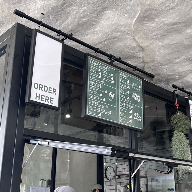 Unique theme cafe- Gua Juicery