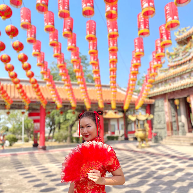 วาร์ปไปเมืองจีนไม่ไกลกรุงเทพ “วัดธรรมกตัญญู บางปู”