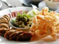ร้านอาหารอร่อย วิวดี ที่สิงห์ปาร์ค