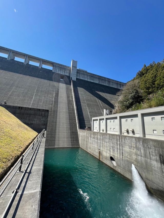 進撃の巨人に会える？！大山ダム