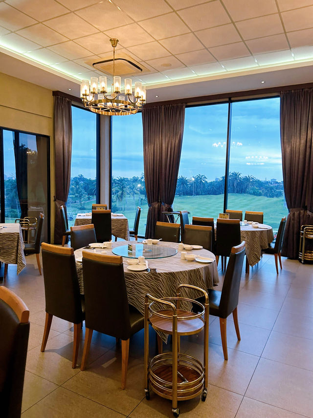 Mother's Day at Restaurant Pekin Daiman Golf Club  Mother's Day at Restaurant Pekin Daiman Golf Club