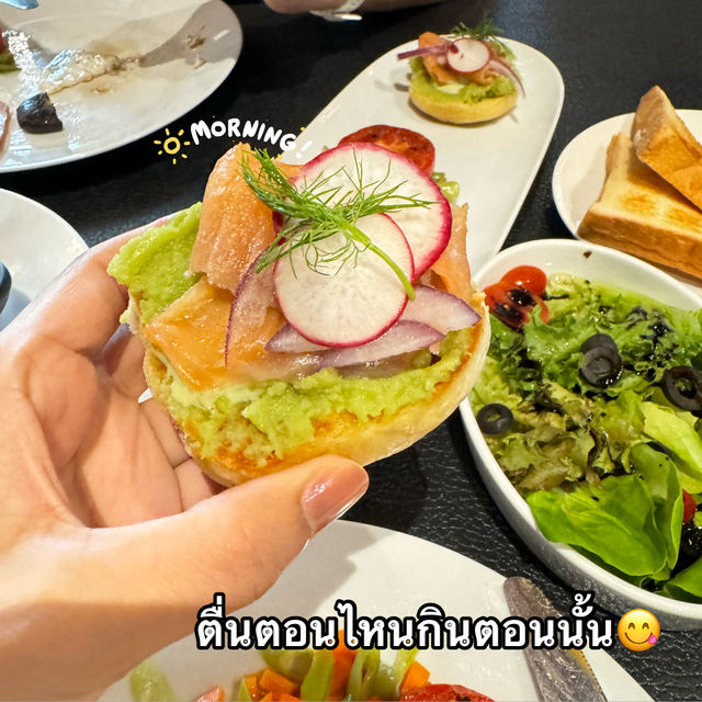 ที่นี่ใจใหญ่มากพักได้ 24 ชม. อาหารเช้าถึง 4โมงเย็น
