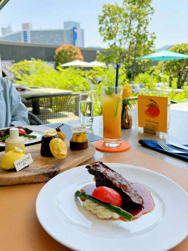 ‘블루헤이븐 망고뷔폐’에 초대되어 다녀왔어요🥭💛