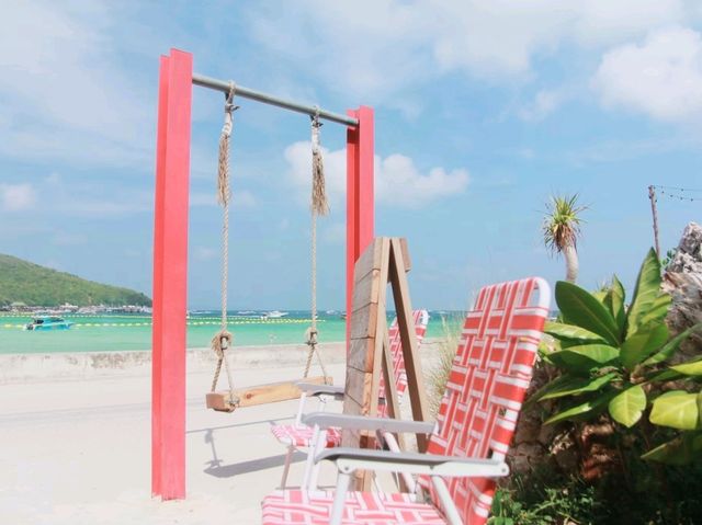หลบร้านที่ร้าน Vibe bar เกาะล้าน
