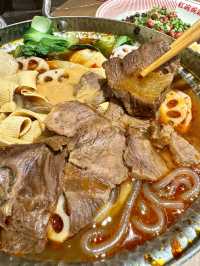 【香港覓食.人氣重慶遇見小麵】