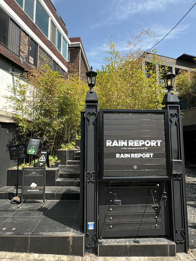 🇰🇷 Rain Report Cafe in Seoul