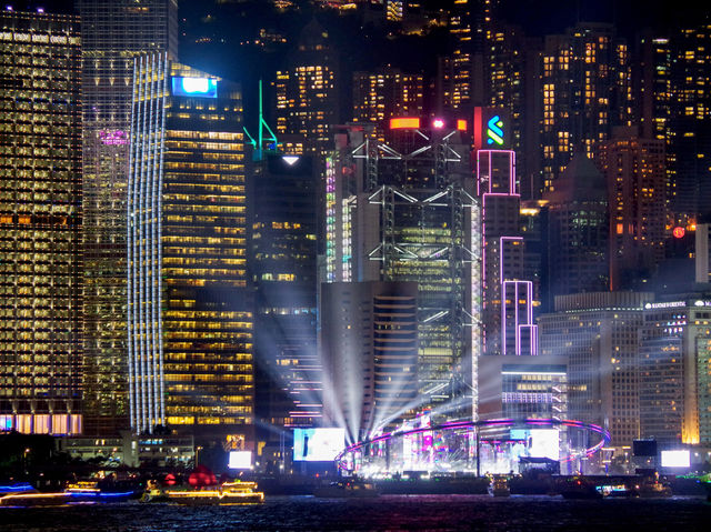 【香港】世界初ドラえもんドローンショー🌃