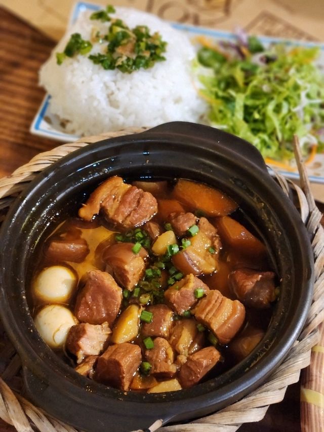 🤍에어컨이 빵빵한 나트랑 시내 맛집, "씀모이가든"🤍