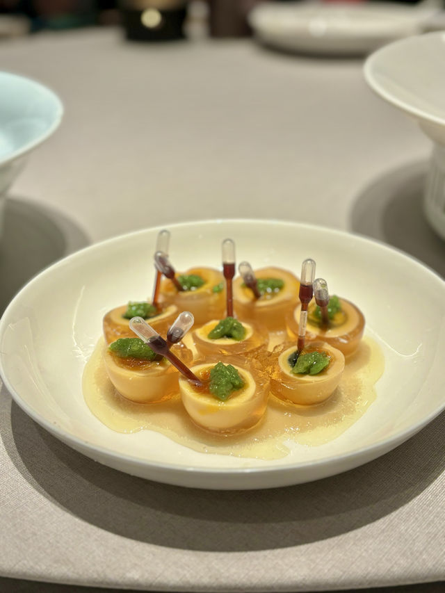 【南京】絨春·金陵茶宴：品嘗精致優雅的金陵菜，蘇菜四大代表菜系之一