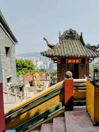 原來香港寺廟都有月老「青山禪院」