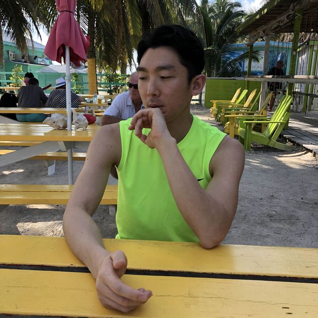 요가 후 즐기는 여유로운 아침