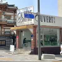 雰囲気に色使いがはんぱなくセンスいいカフェ"ouvertcoffee"☕️✨