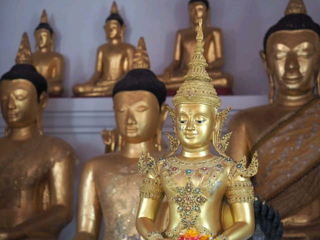 วัดพระบรมธาตุไชยาราชวรวิหาร สุราษฎร์ธานี