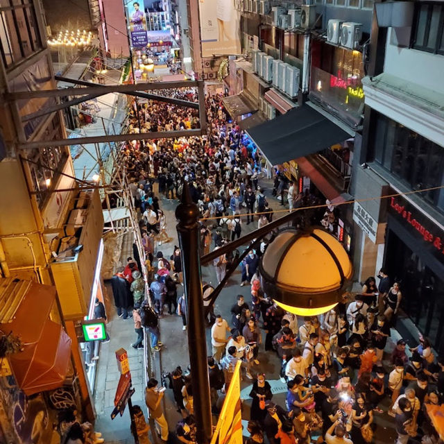 Adult only Bar hopping vibes in Hong Kong 