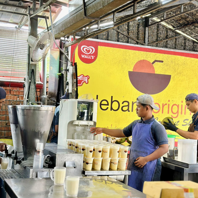 Refreshing Delight at Klebang Original Coconut Milk Shake Melaka: Coconut Milk Shake Special and Mor
