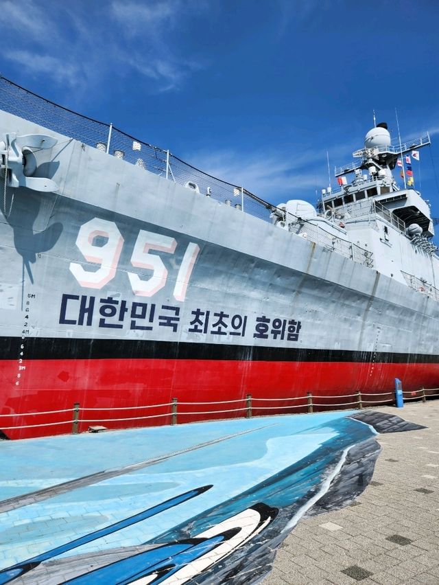 다채로운 체험이 가능한 실내데이트 장소 울산함 전시관