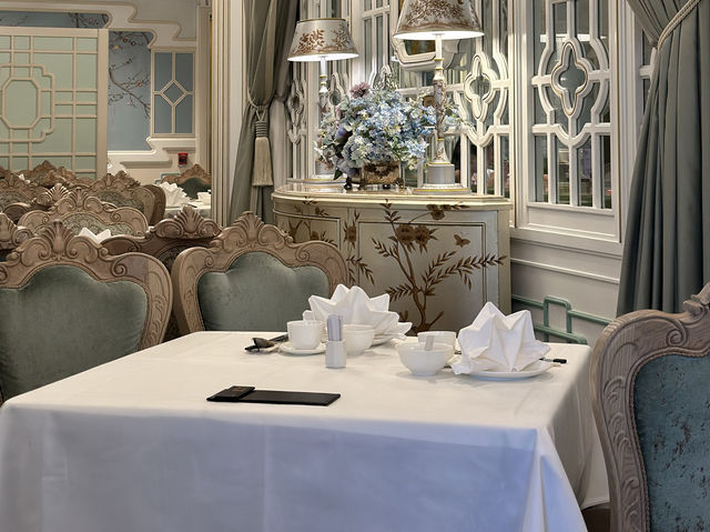 🏰PLAZA INN - 香港ディズニーランドの美食オアシス🍴