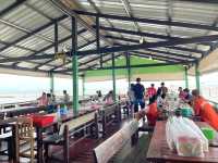 ร้านอาหารขอบฟ้า ลาตะวัน จ. สมุทรปราการ