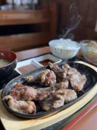 【北九州グルメ】タルタルおかわり自由が嬉しい✨定食屋さん🍚