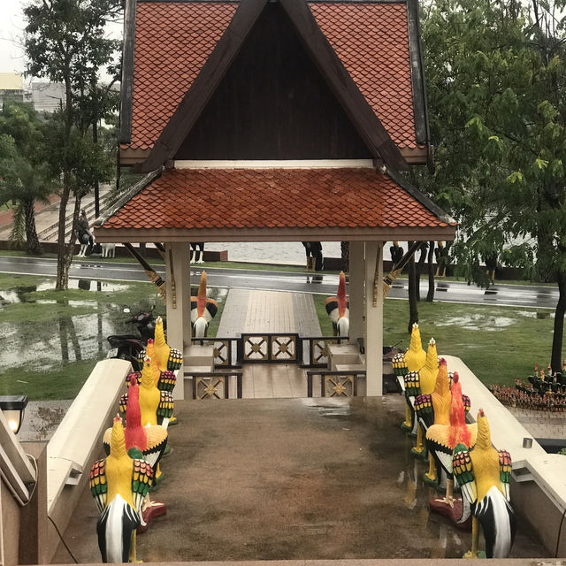 ศาลสมเด็จพระนเรศวรมหาราช เมืองหนองบัวลำภู