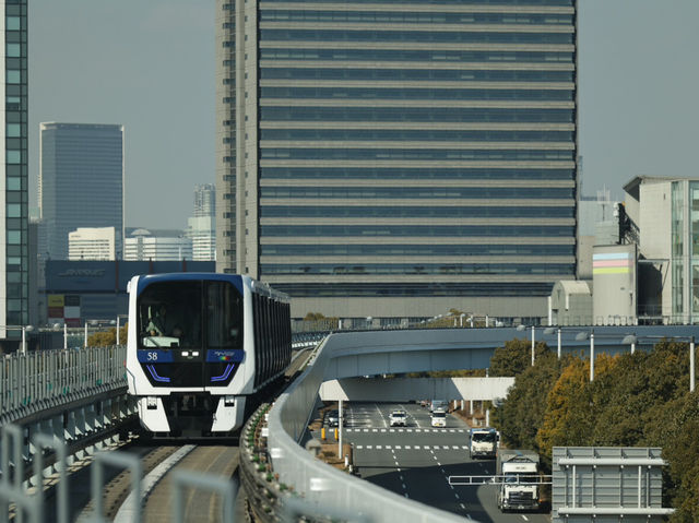 [東京散策] 欣賞東京灣摩登景色的臨海鐵道