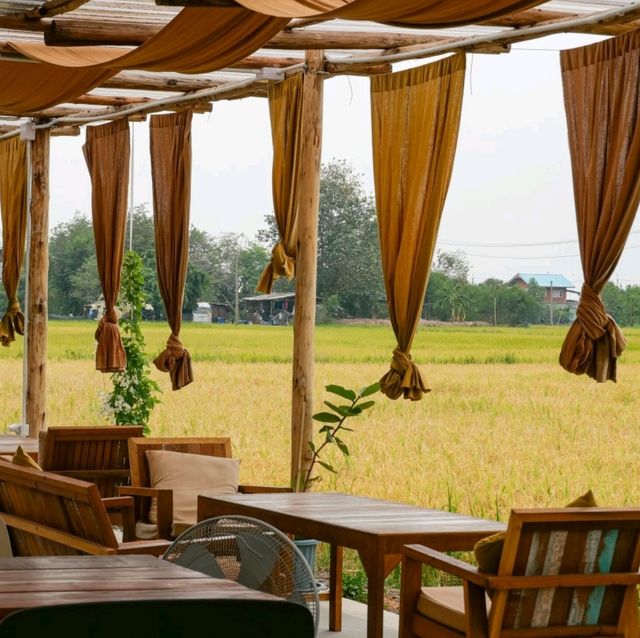 Lamer Homecraft Cafe คาเฟ่วิวทุ่งนา