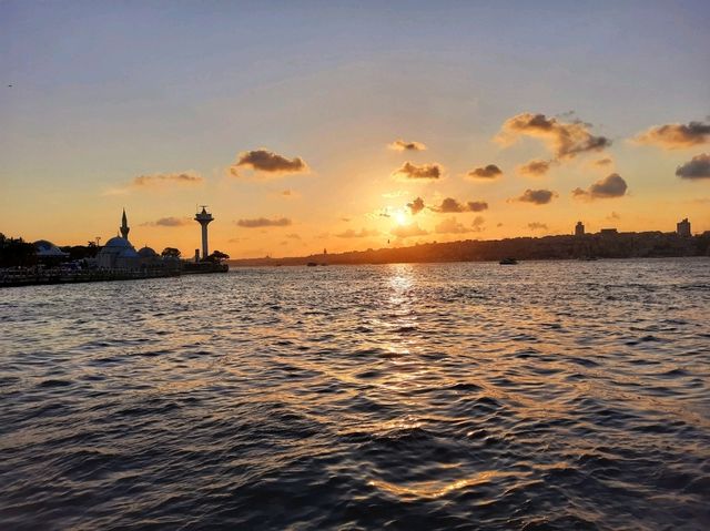 伊斯坦布爾謝姆西帕夏清真寺海邊日落景點，推薦去看