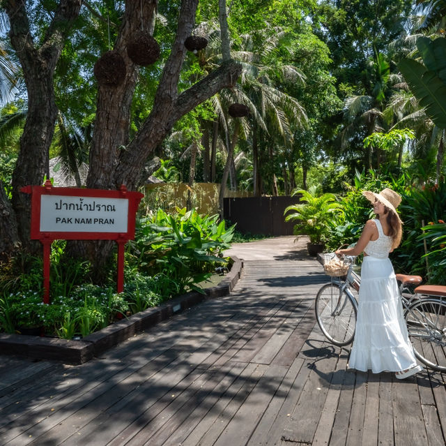พูลวิลล่าสุดหรูติดปากน้ำปราณฯ ใกล้ต้นตาล 🏝️