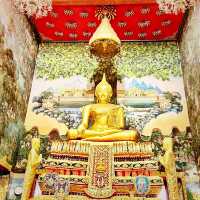 งานประจำปีที่วัดไรขิง