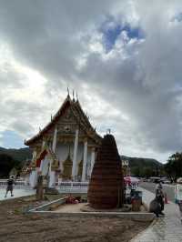 泰國普吉 只要有光有雲泰國寺廟很好出片 查龍寺 วัดไชยธาราราม (วัดฉลอง)