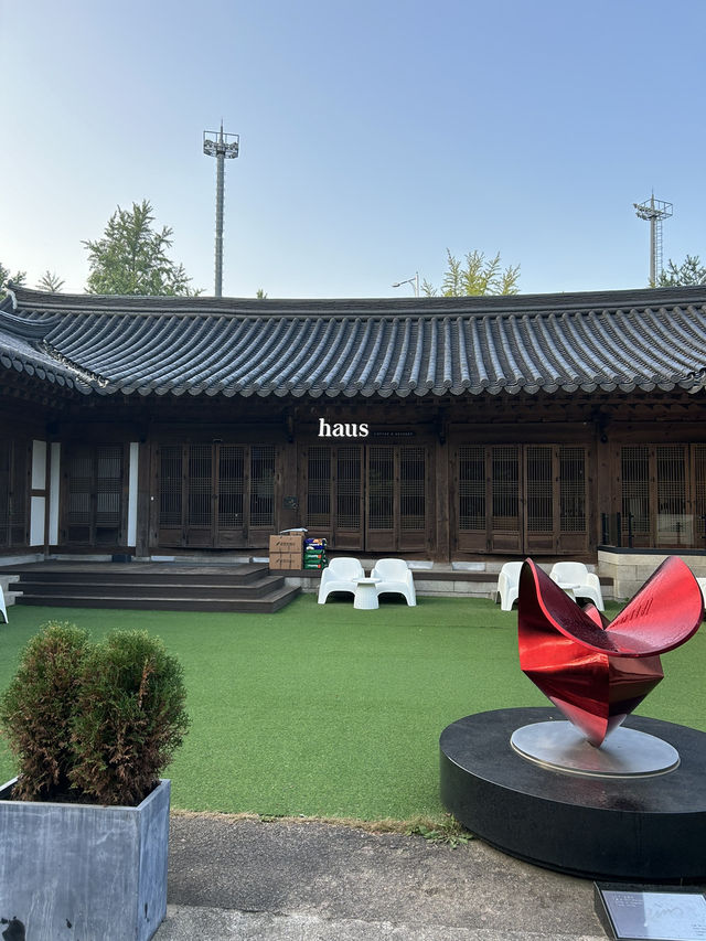 【韓国 ソウル】公園の中にある絶景の韓屋カフェ🌳