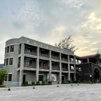 珠海南屏甄賢學校-建築風格典雅，傳承地方文化的重要基地
