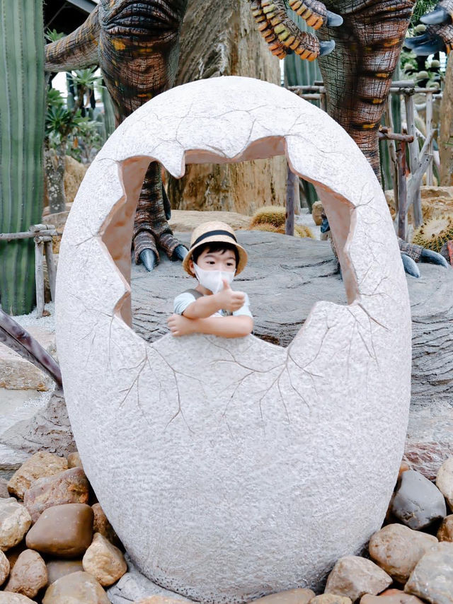 ตะลุย ”หุบเขาไดโนเสาร์” สวนนงนุช พัทยา 🦖🦕