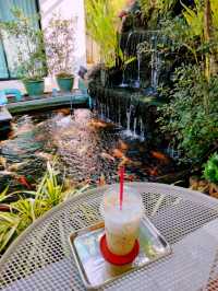 Cafe & Friends Lamphun 