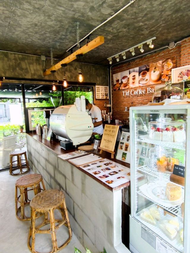 Tidcoffeebar ติดกาแฟคาเฟ่ คาเฟ่นนทบุรี