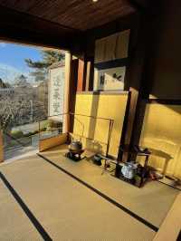心安らぐ、兼六園の穏やかな景色と絶品甘味。