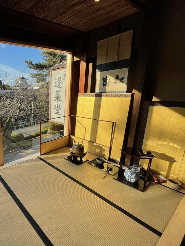 心安らぐ、兼六園の穏やかな景色と絶品甘味。