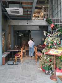 เที่ยวคาเฟ่คริสต์มาส IM En Ville อิ่มในเมืองคาเฟ่